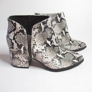 Seychelles Chaparral Leather Snake Print Side Zip Ankle Boots Size 7.5